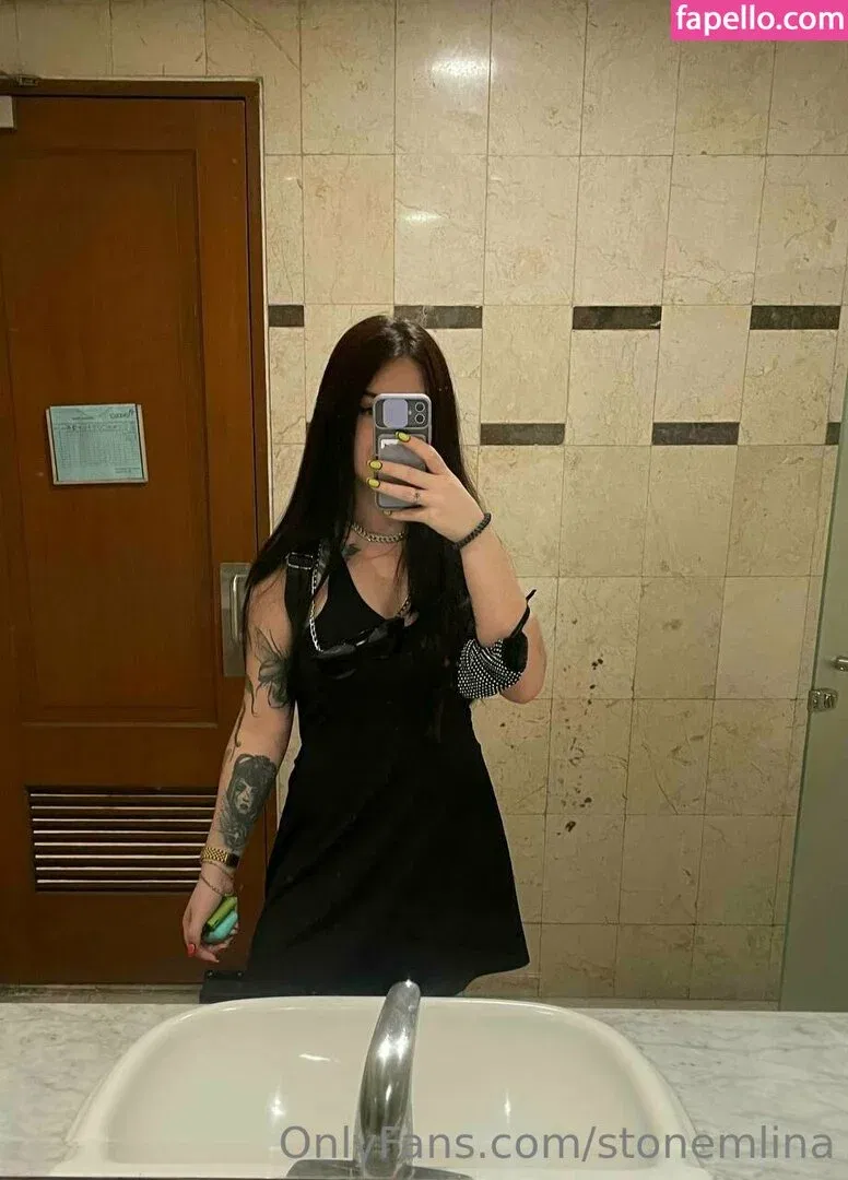 stonemlina Onlyfans Photo Gallery 