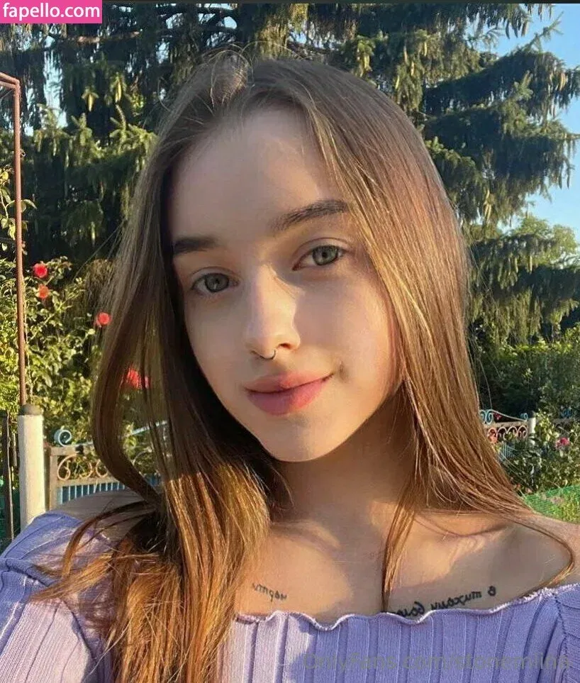 stonemlina Onlyfans Photo Gallery 