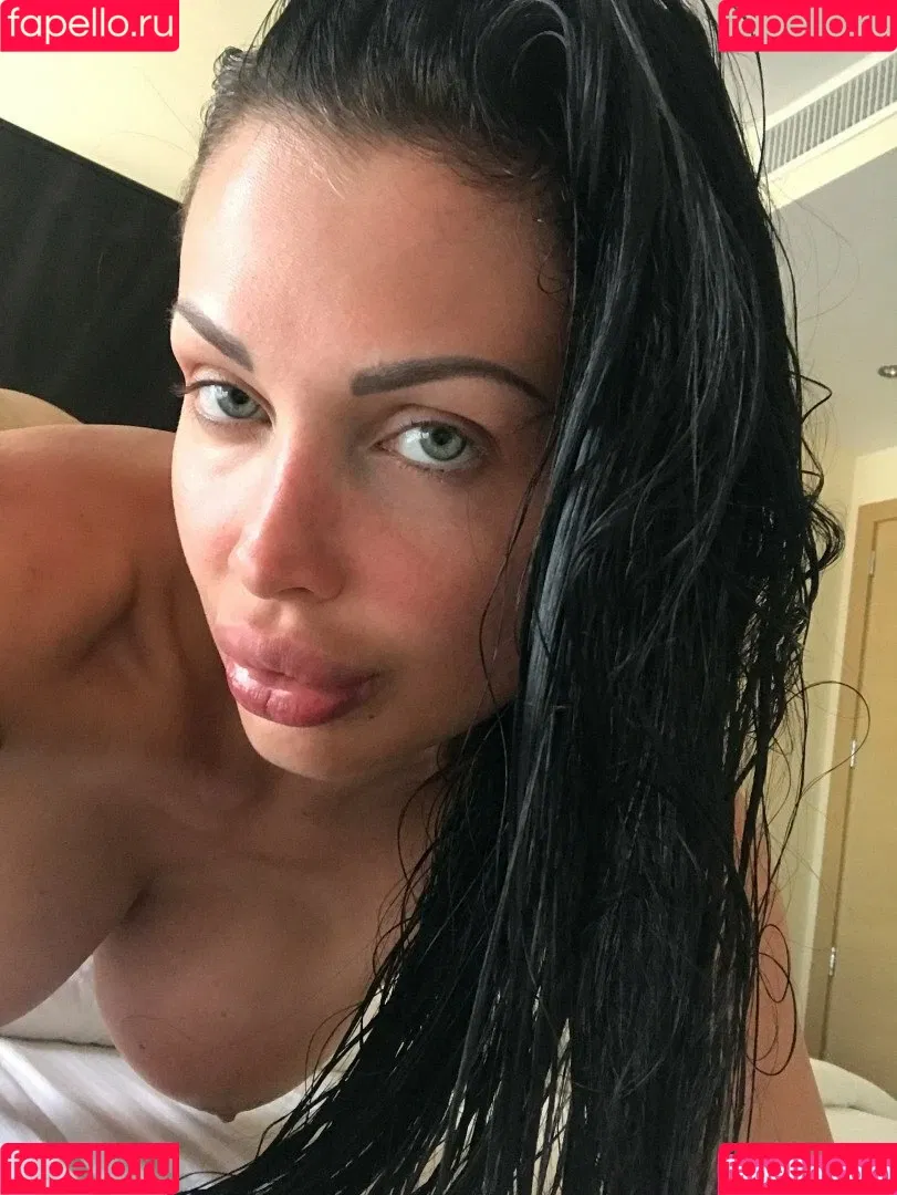 Aletta Ocean Onlyfans Photo Gallery 