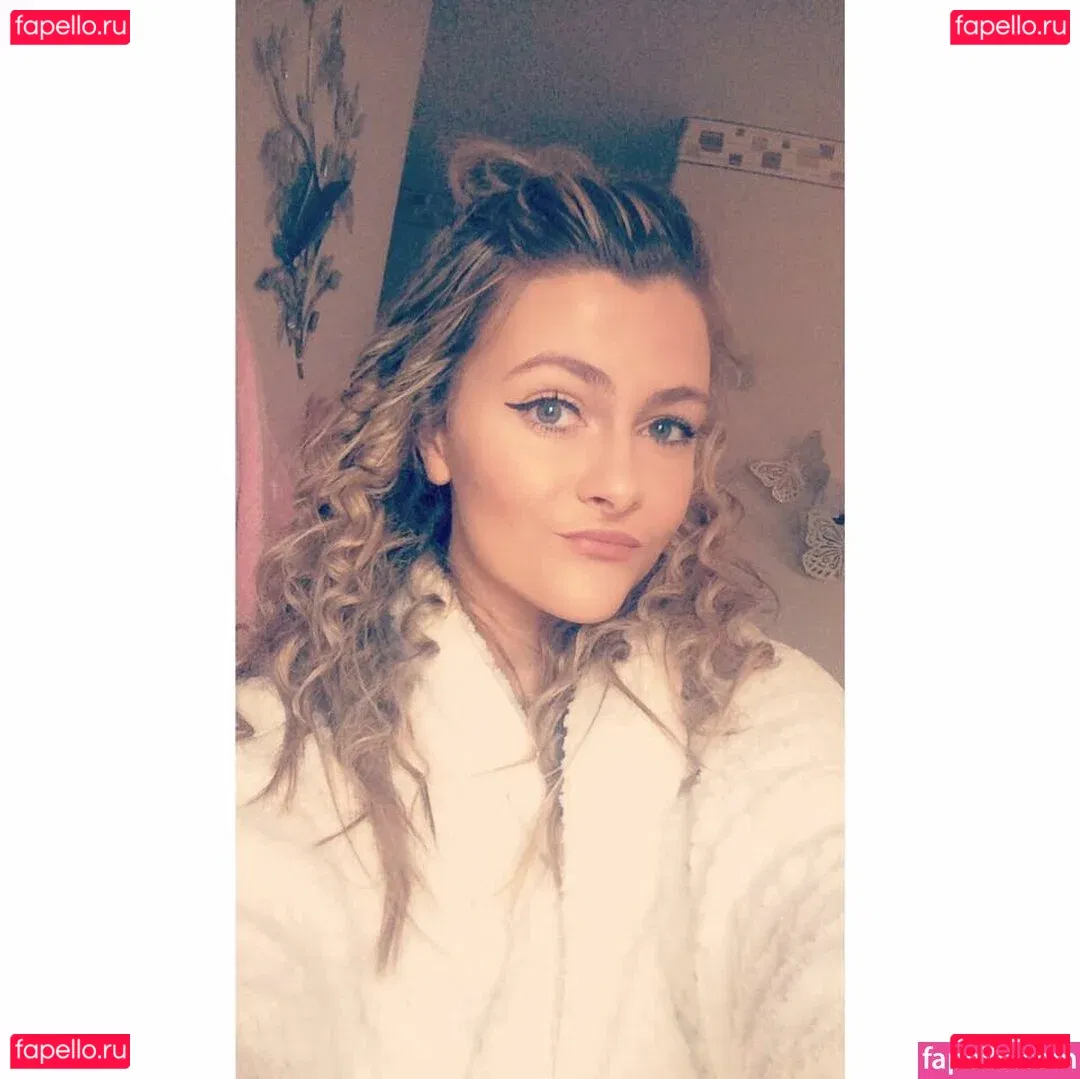 Amy Driske Onlyfans Photo Gallery 