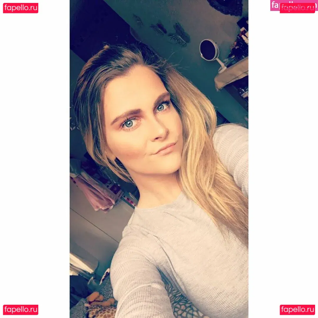 Amy Driske Onlyfans Photo Gallery 