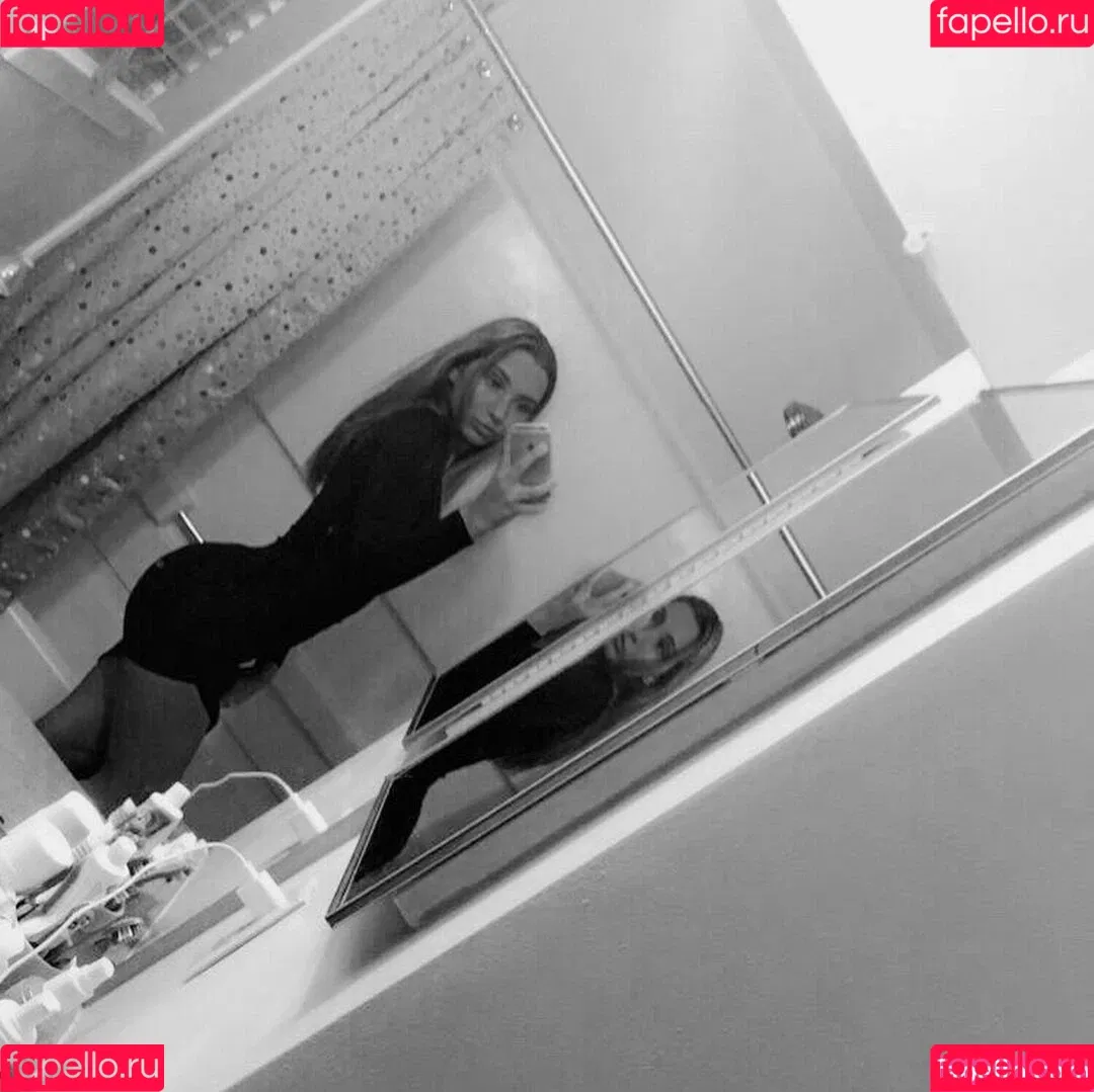 Valentina Onlyfans Photo Gallery 