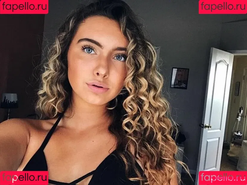 Valentina Onlyfans Photo Gallery 