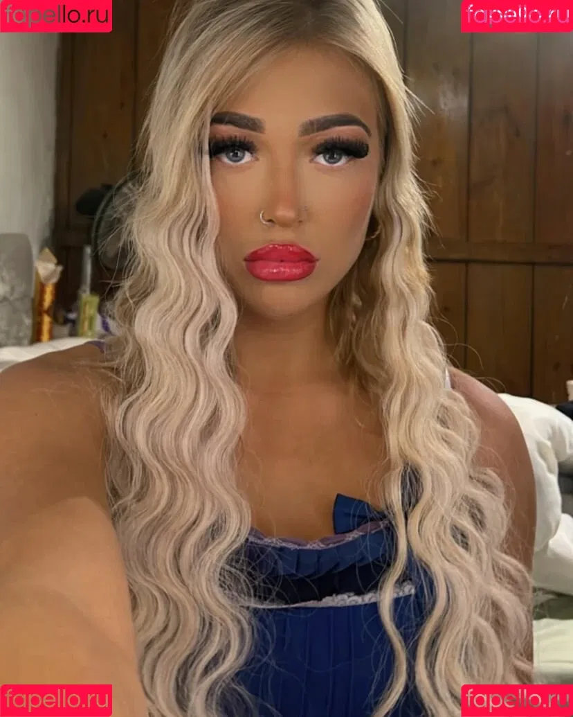 Valentina Onlyfans Photo Gallery 