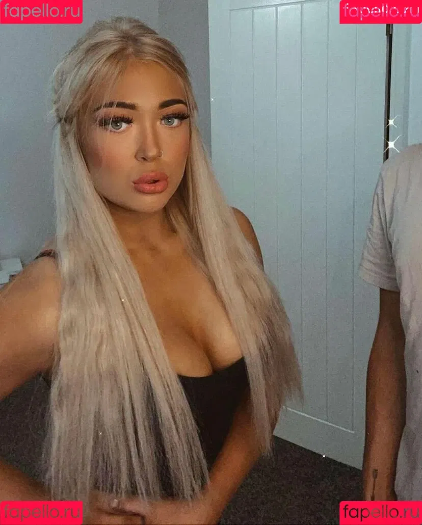 Valentina Onlyfans Photo Gallery 