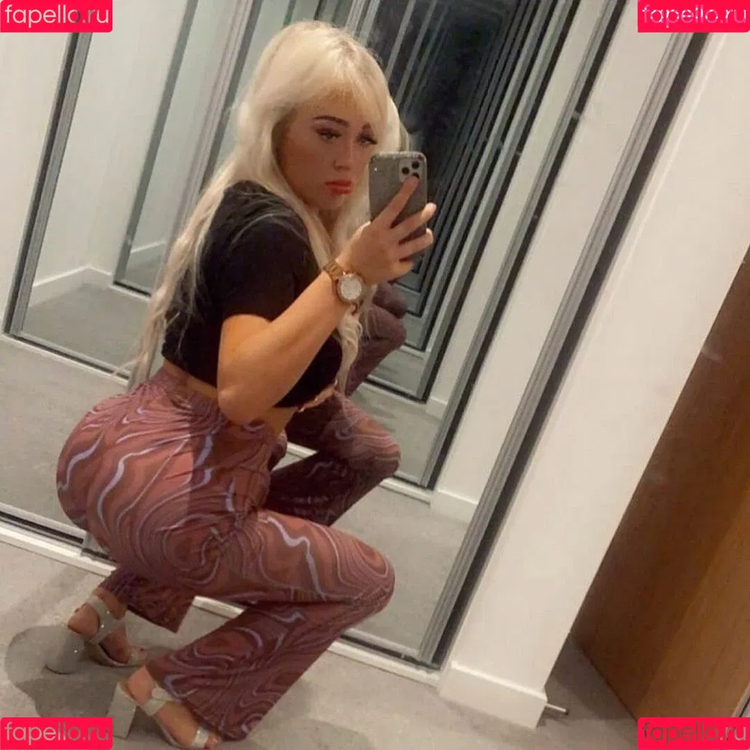 Valentina Onlyfans Photo Gallery 