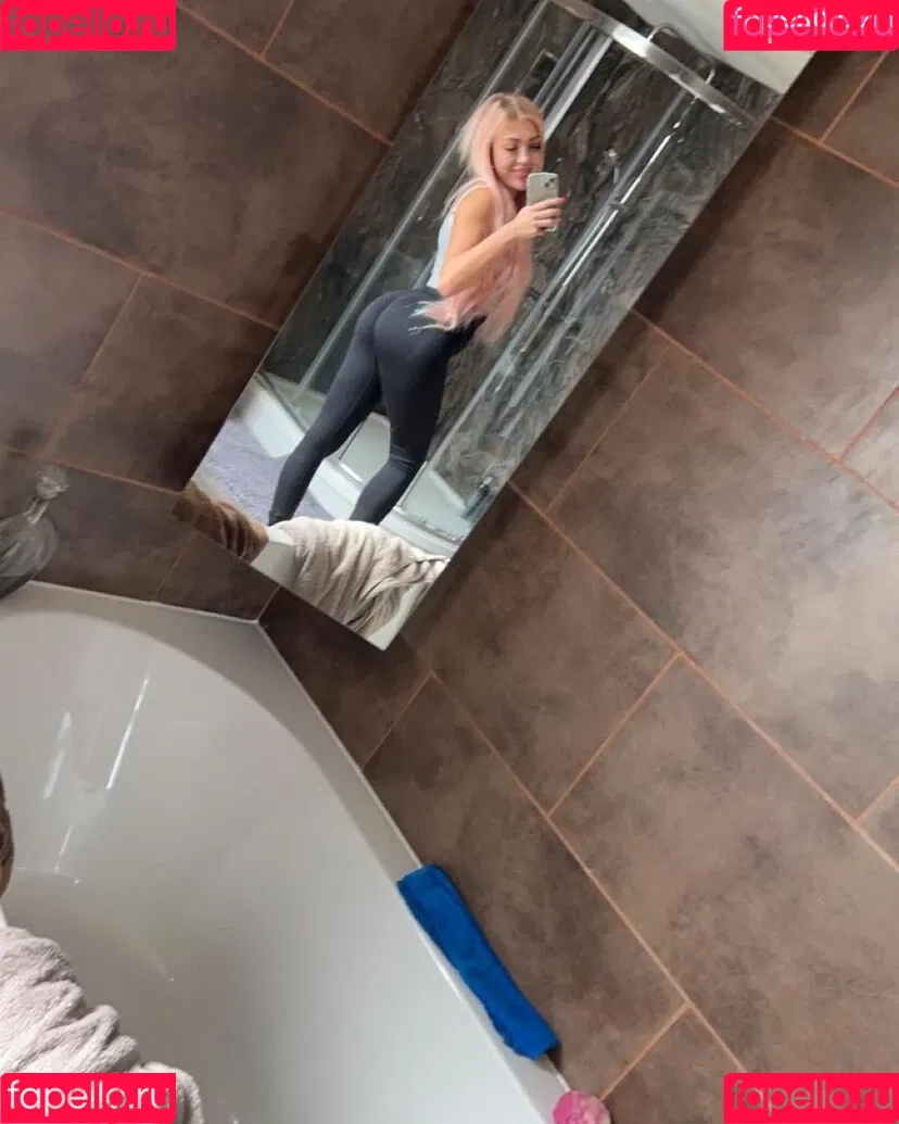 Valentina Onlyfans Photo Gallery 