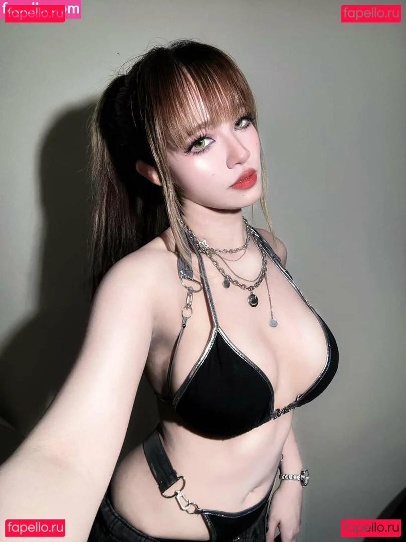 King Angel Onlyfans Photo Gallery 