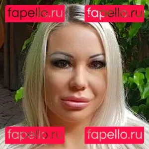 Daniela Cora Hansson Onlyfans Photo Gallery 