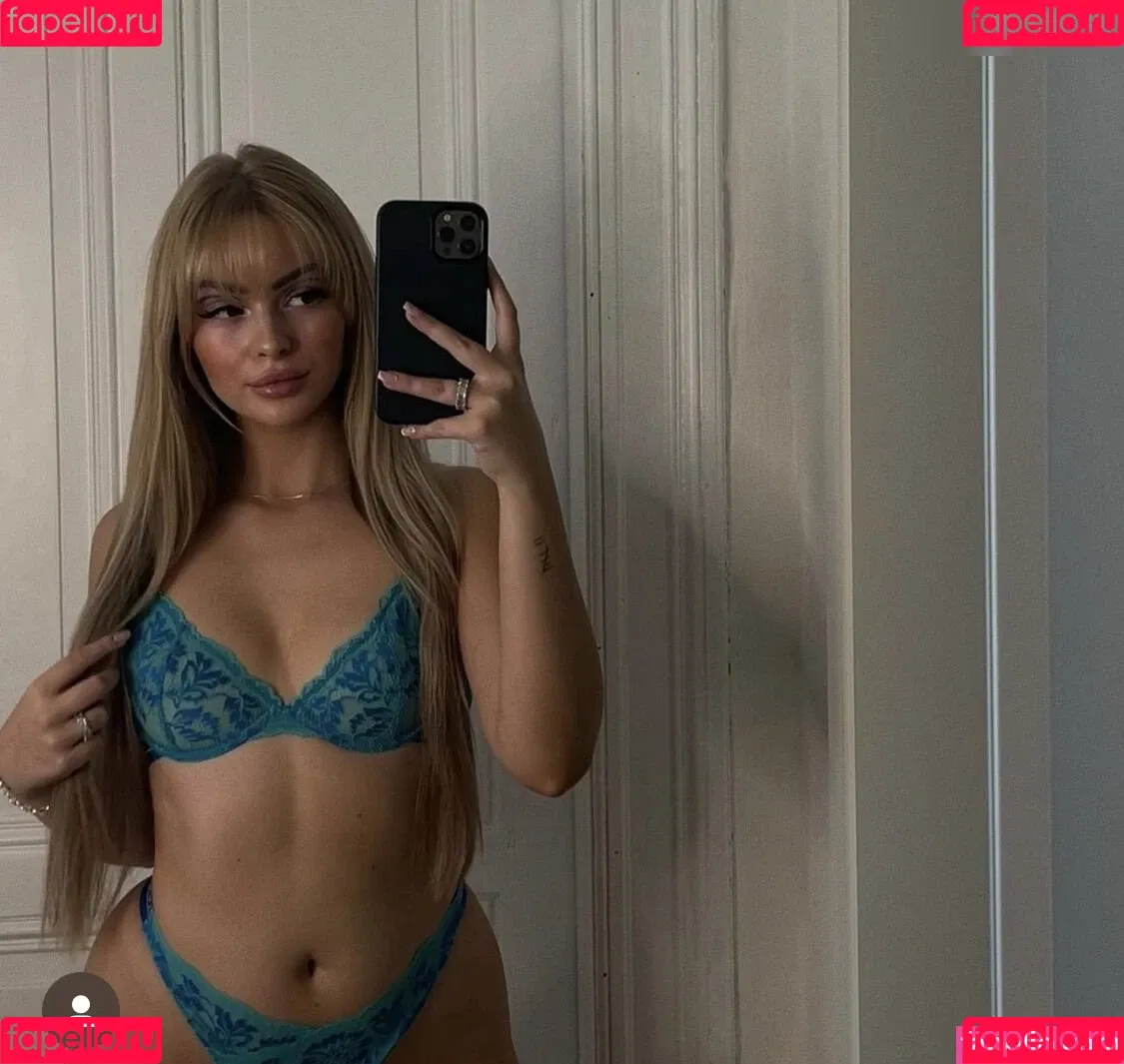Zclina Onlyfans Photo Gallery 