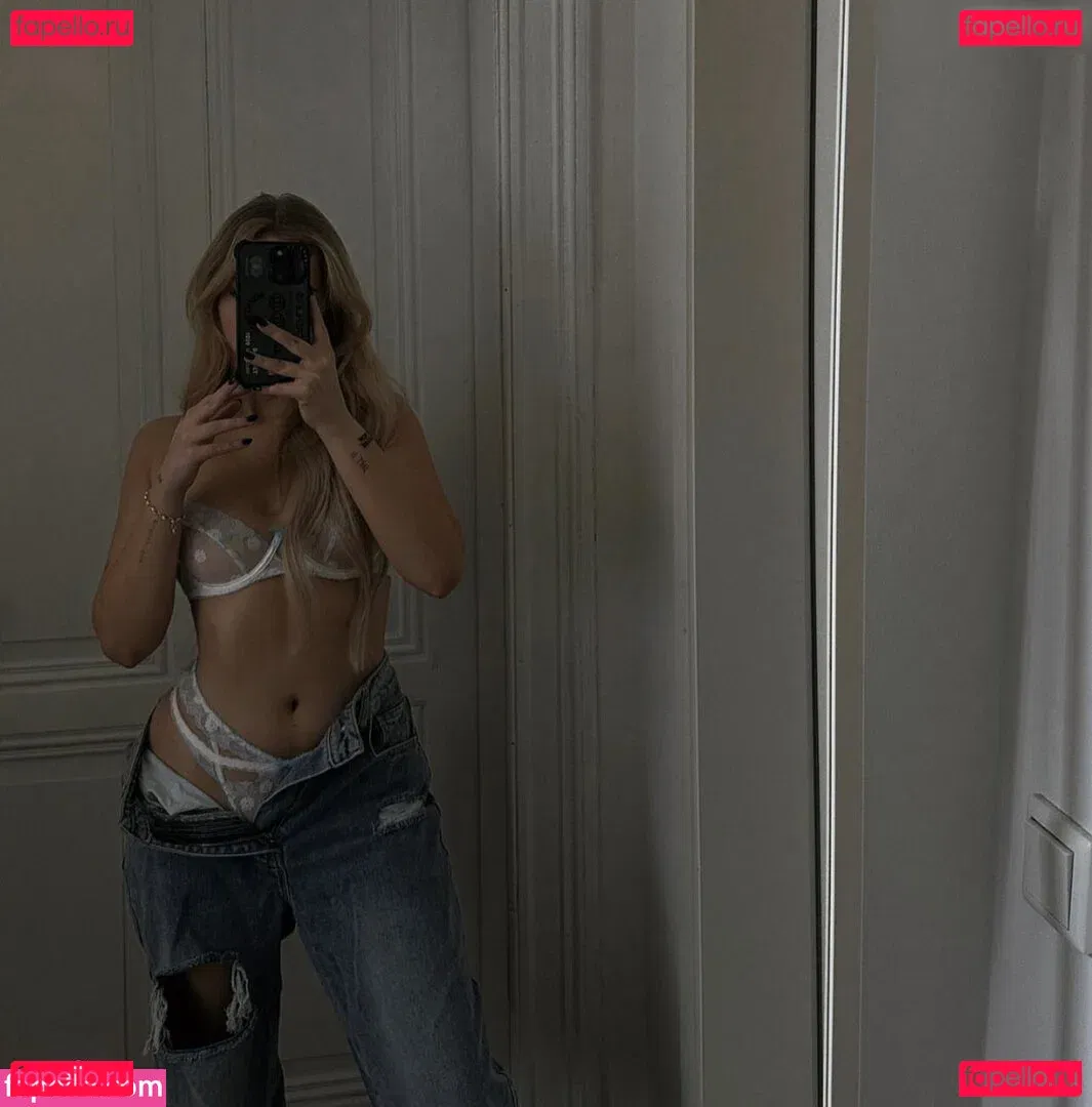 Zclina Onlyfans Photo Gallery 