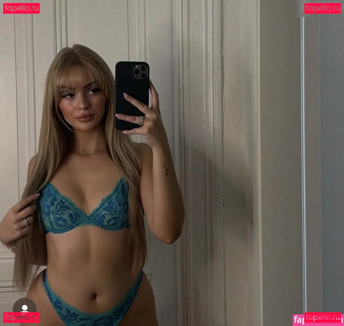 Zclina Onlyfans Photo Gallery 