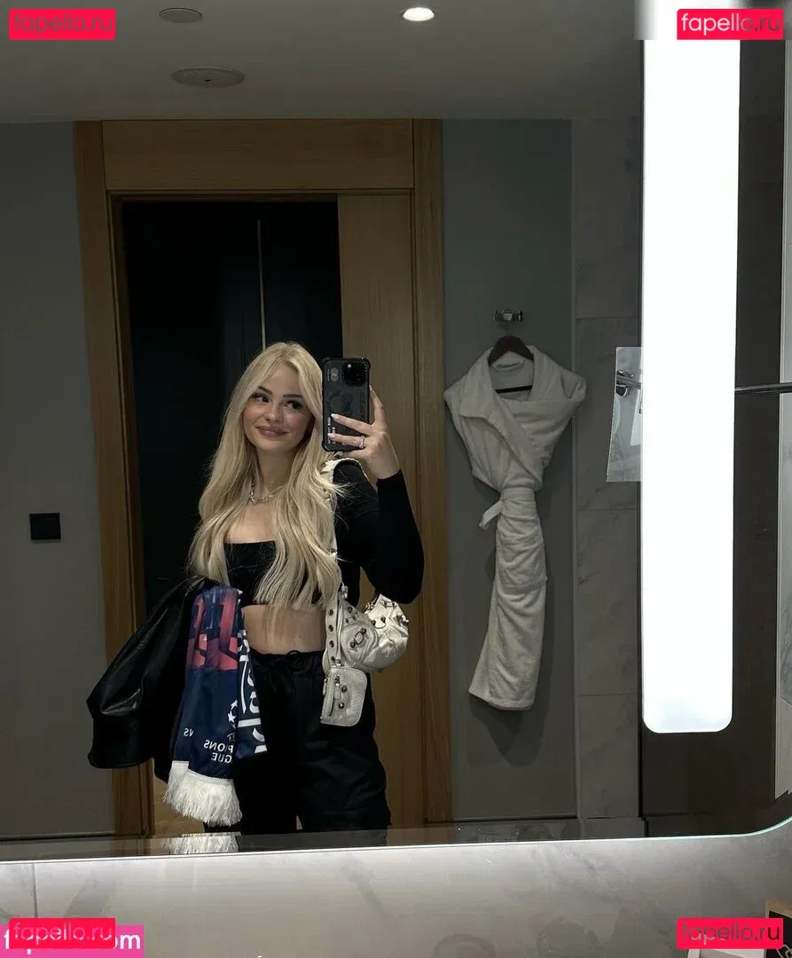 Zclina Onlyfans Photo Gallery 