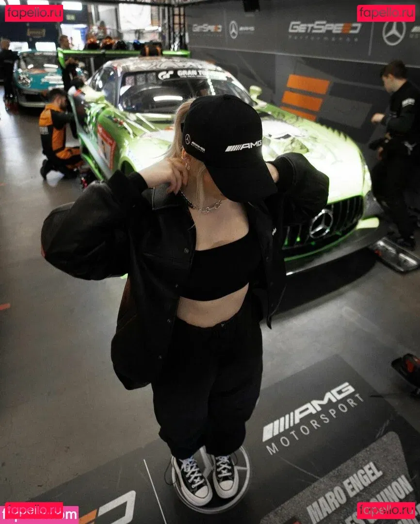 Zclina Onlyfans Photo Gallery 