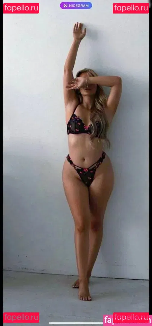 Zclina Onlyfans Photo Gallery 