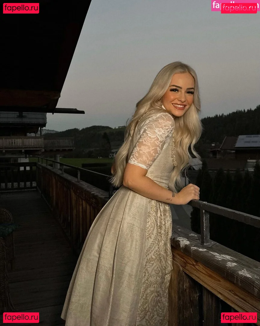 Zclina Onlyfans Photo Gallery 