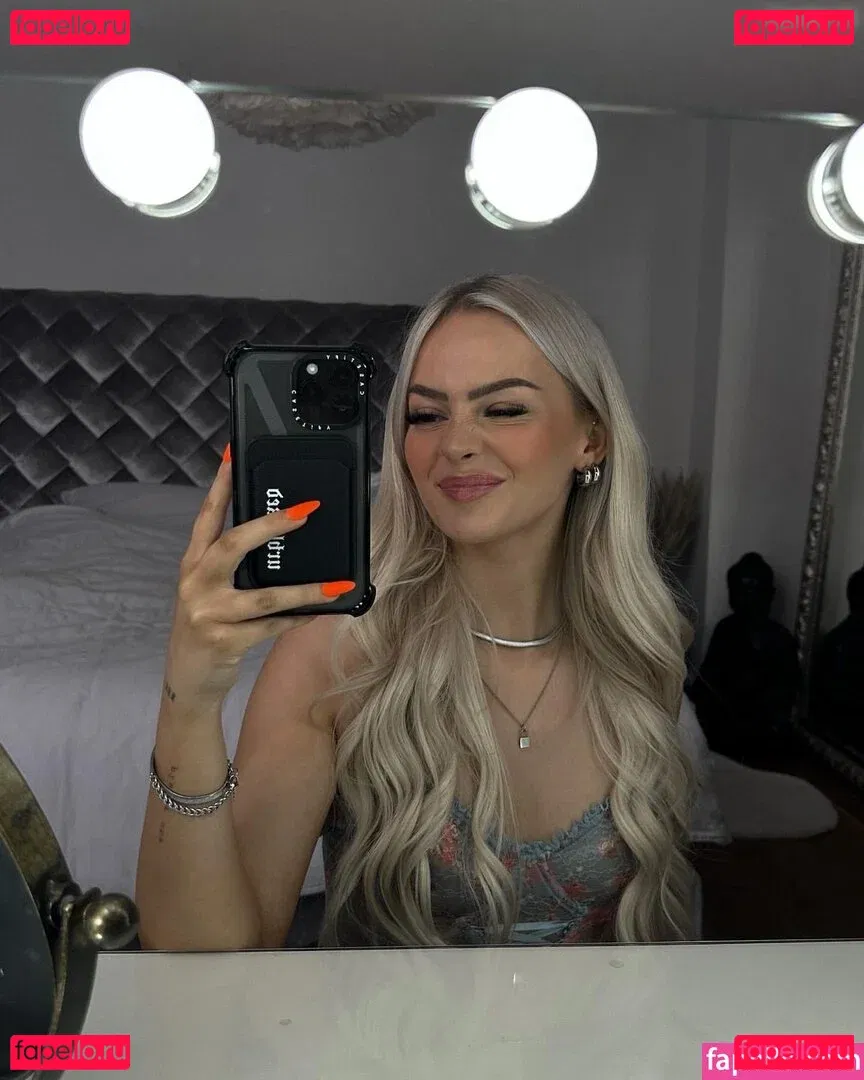 Zclina Onlyfans Photo Gallery 