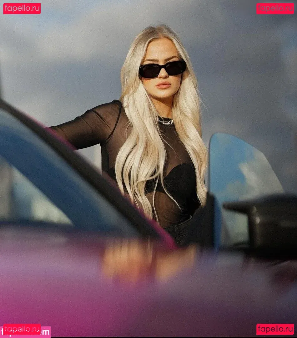 Zclina Onlyfans Photo Gallery 