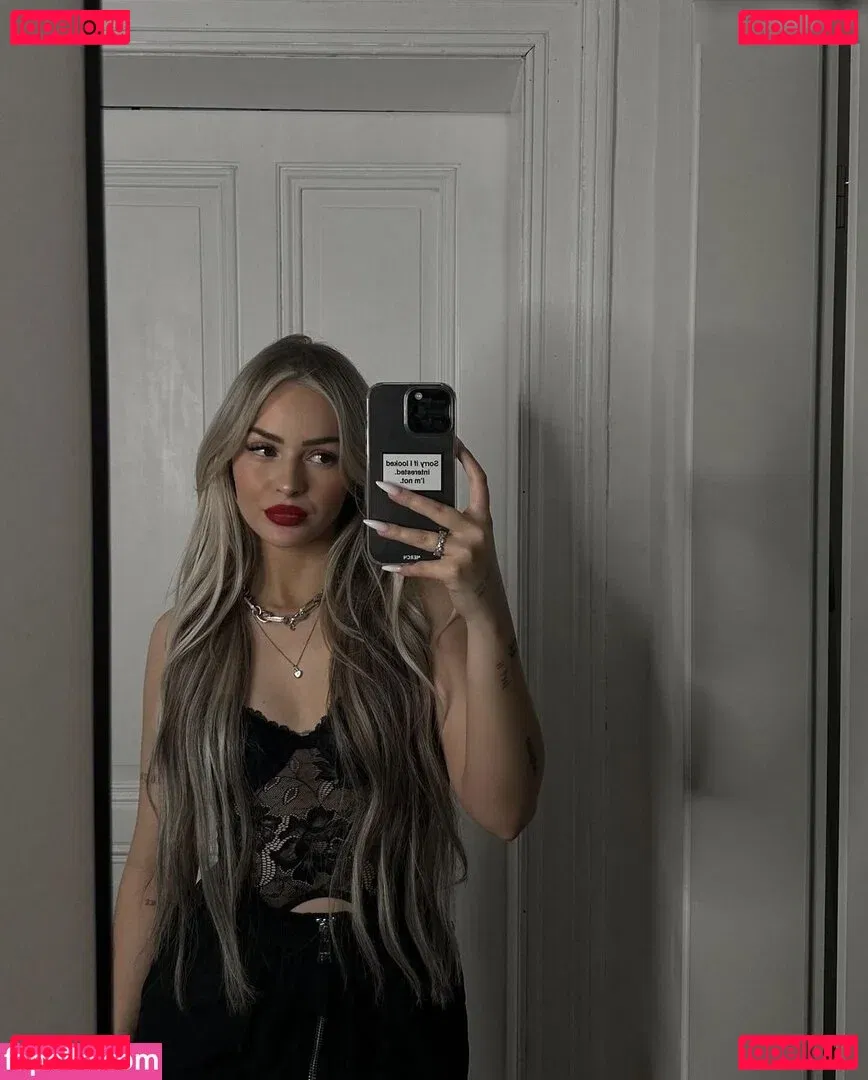 Zclina Onlyfans Photo Gallery 