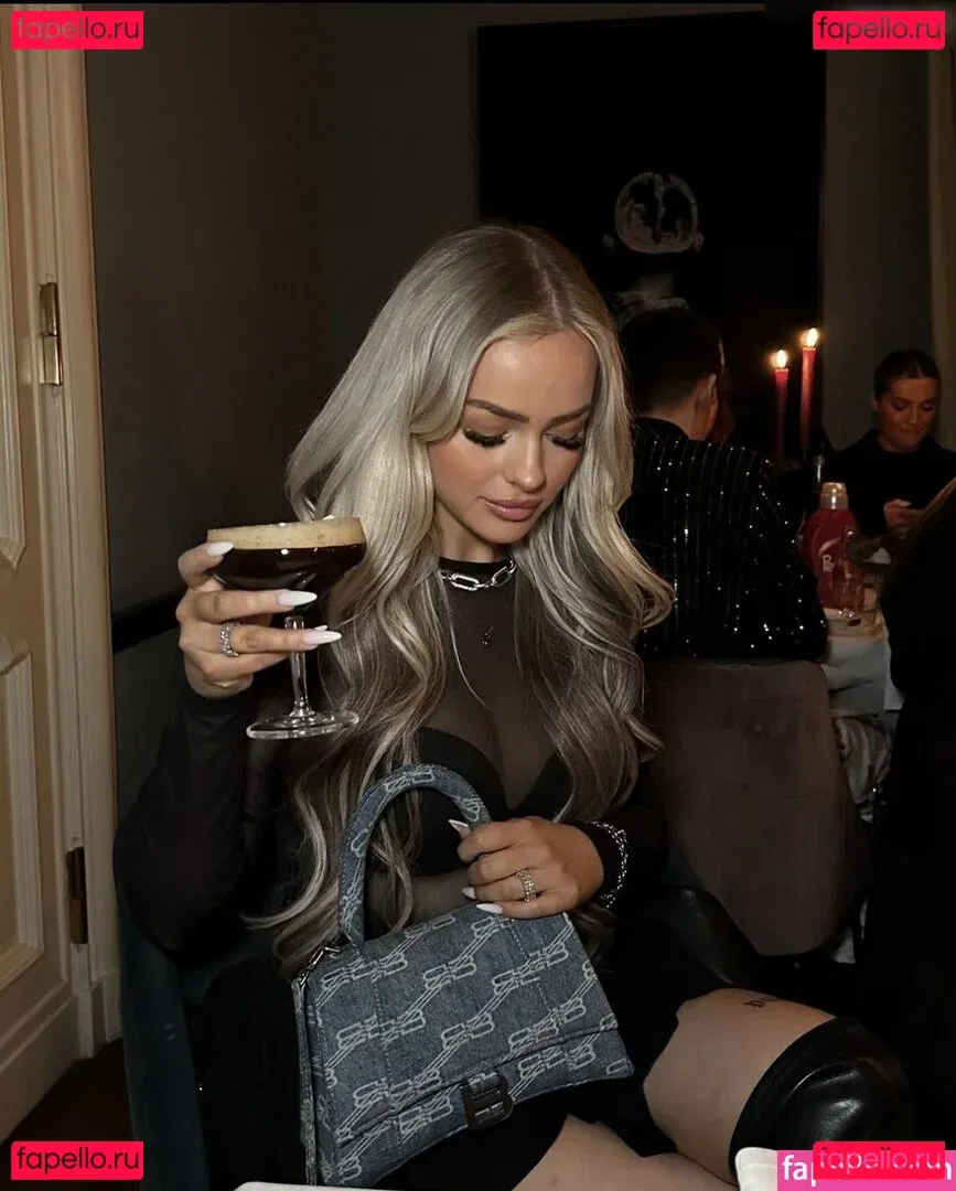 Zclina Onlyfans Photo Gallery 