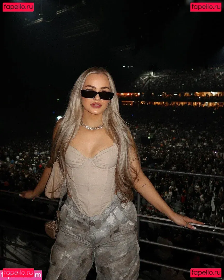 Zclina Onlyfans Photo Gallery 