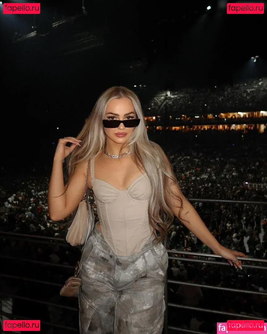 Zclina Onlyfans Photo Gallery 