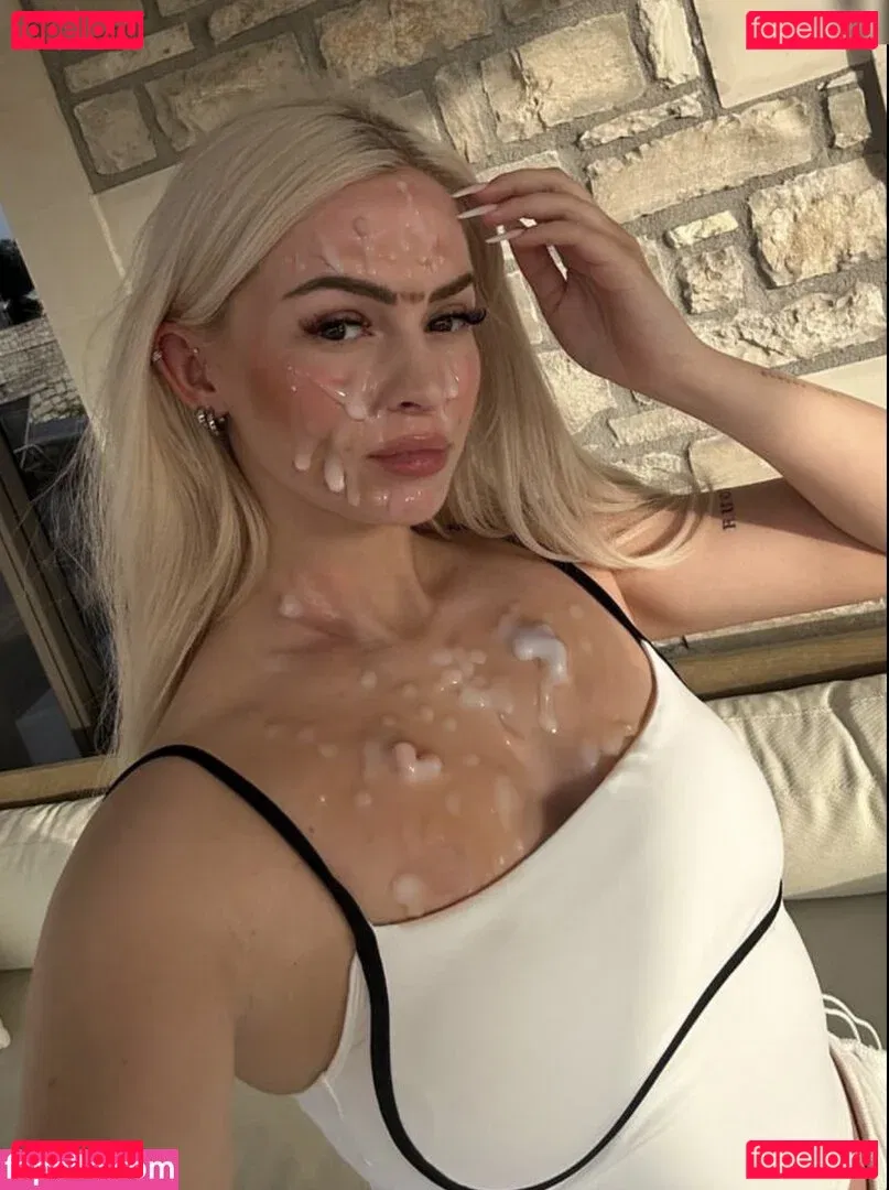 Zclina Onlyfans Photo Gallery 