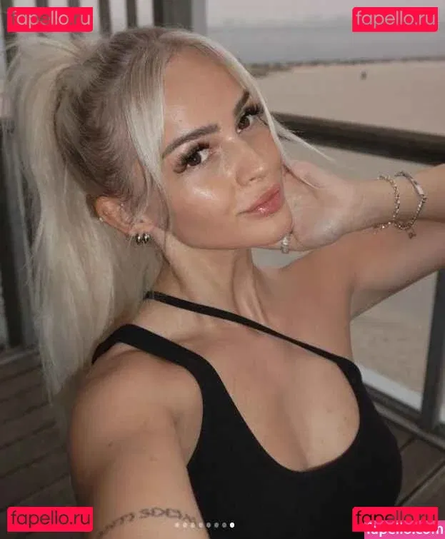 Zclina Onlyfans Photo Gallery 