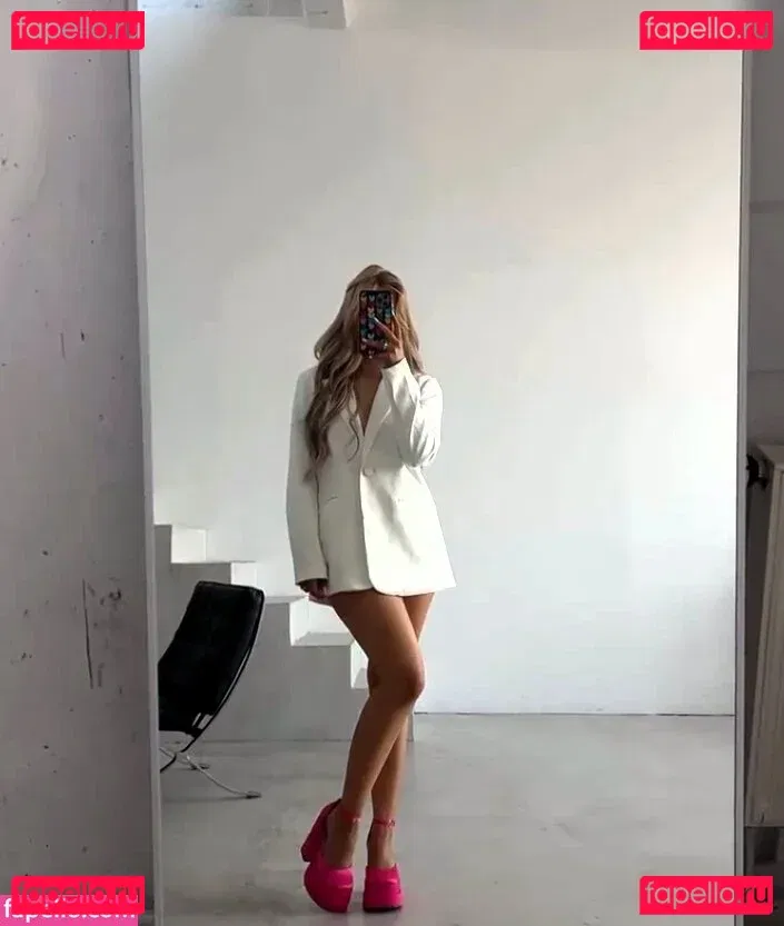 Zclina Onlyfans Photo Gallery 