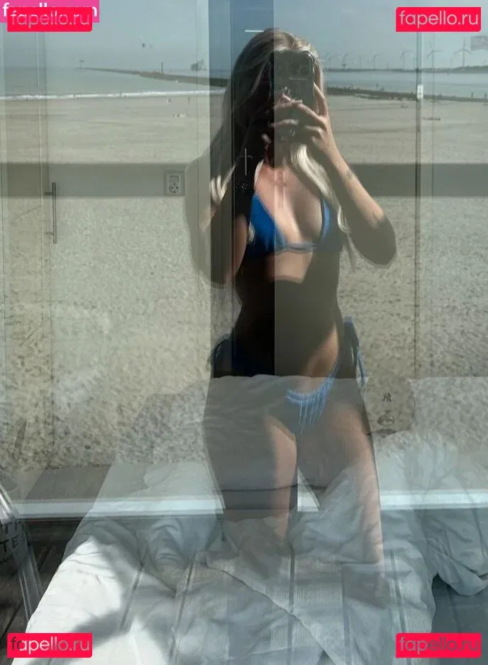 Zclina Onlyfans Photo Gallery 