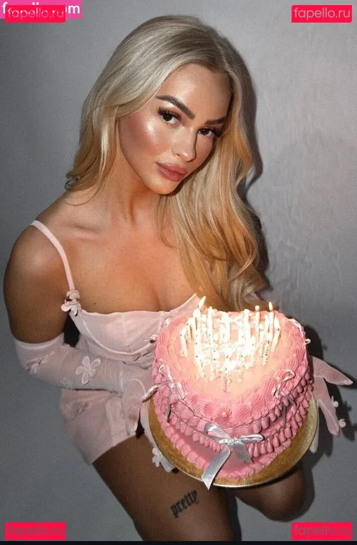 Zclina Onlyfans Photo Gallery 