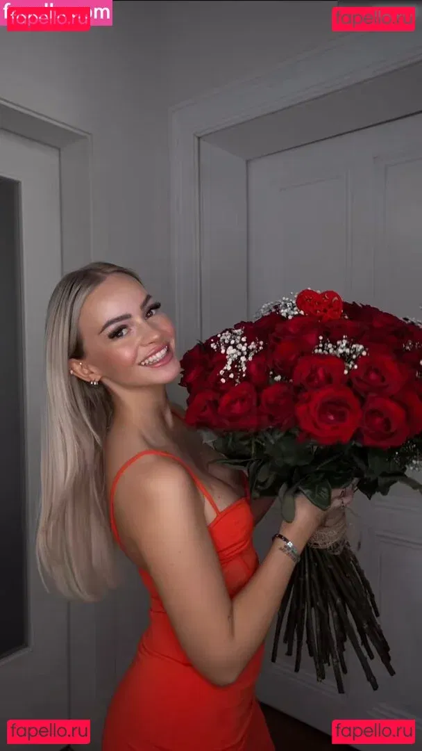 Zclina Onlyfans Photo Gallery 