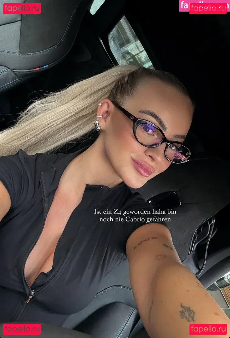 Zclina Onlyfans Photo Gallery 