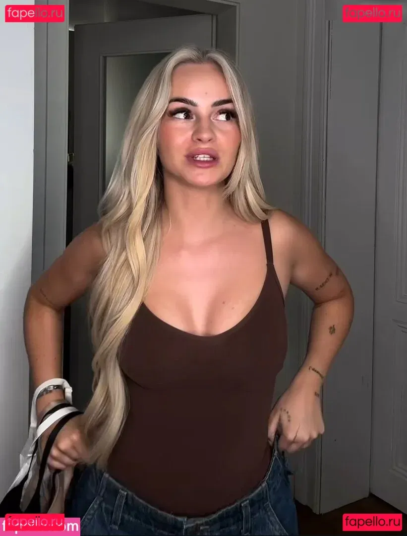 Zclina Onlyfans Photo Gallery 