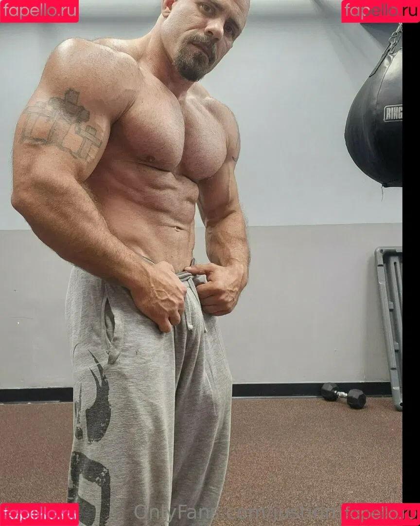 justinmetrando Onlyfans Photo Gallery 