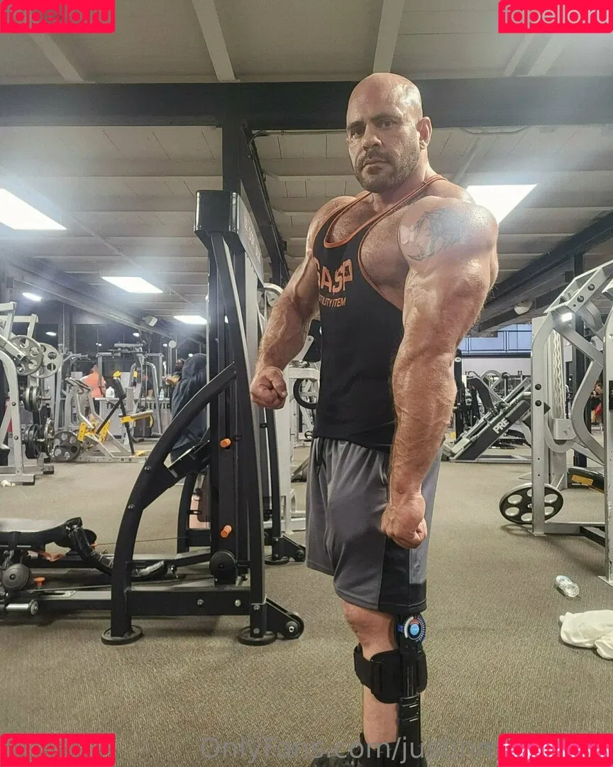 justinmetrando Onlyfans Photo Gallery 