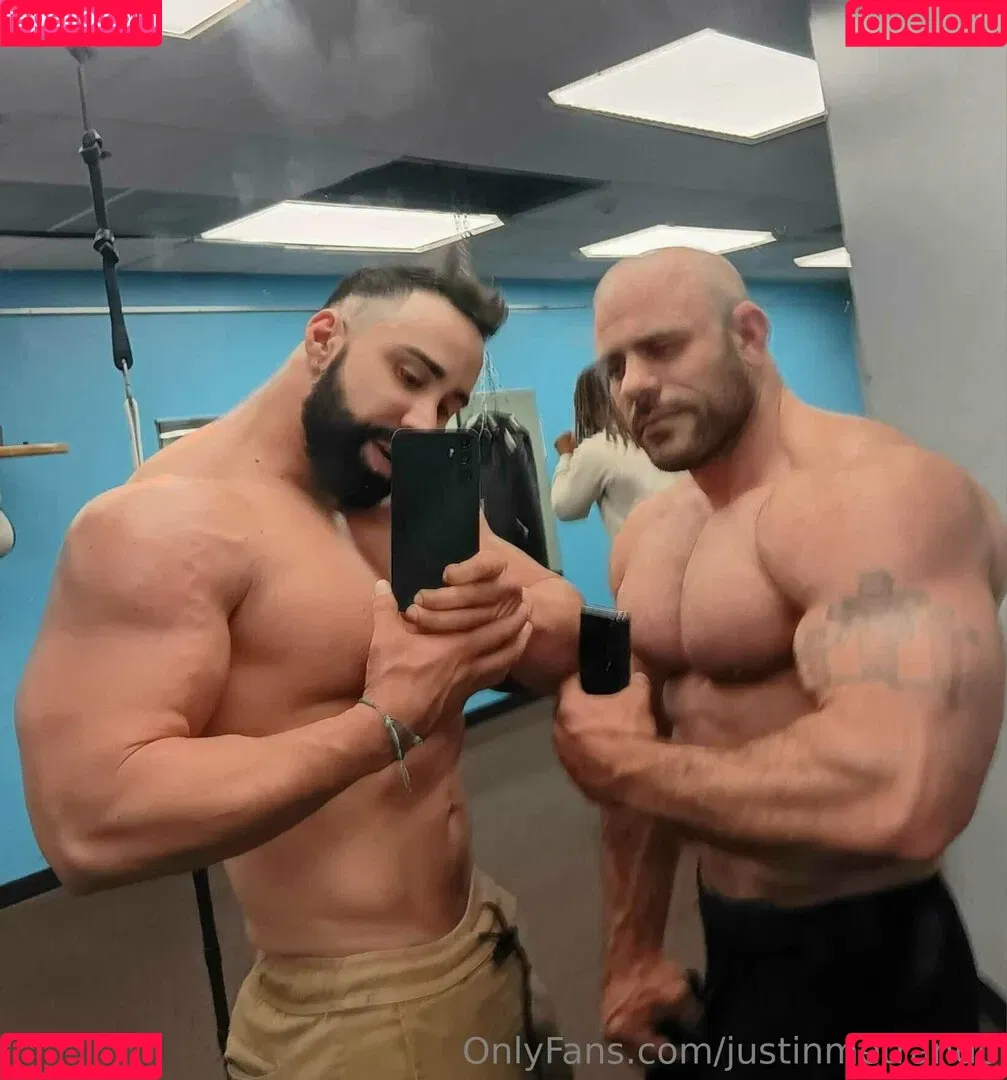 justinmetrando Onlyfans Photo Gallery 