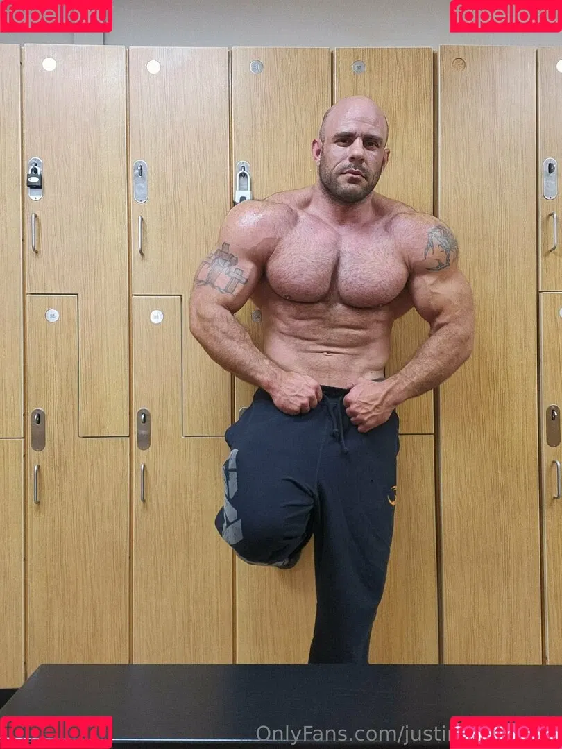 justinmetrando Onlyfans Photo Gallery 
