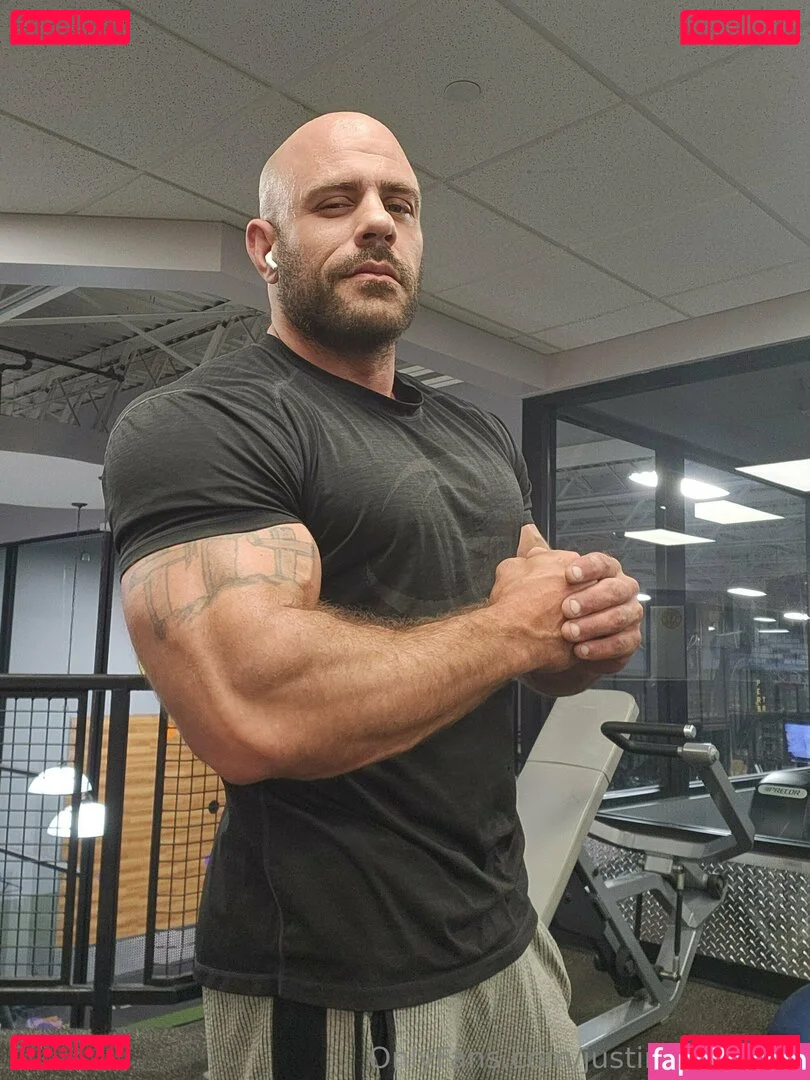 justinmetrando Onlyfans Photo Gallery 