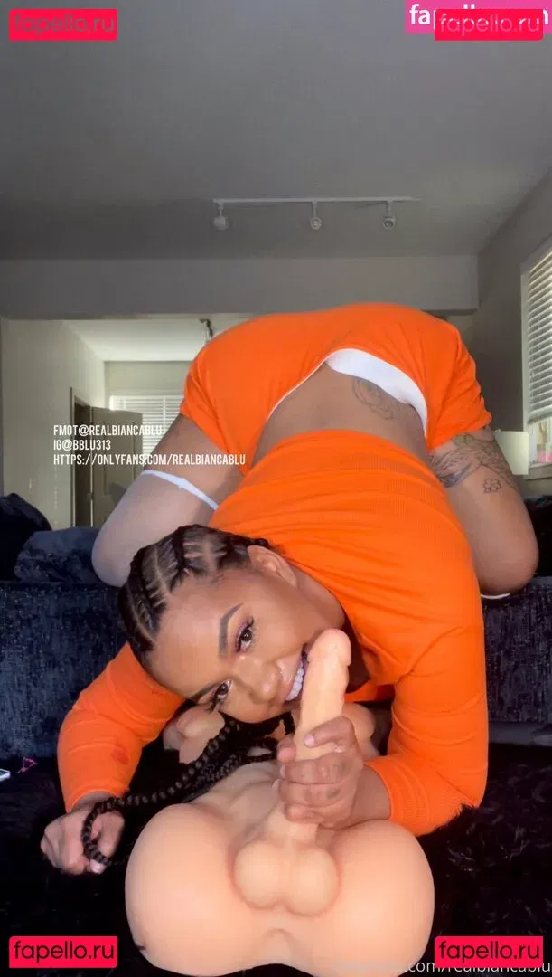 realbiancablu Onlyfans Photo Gallery 