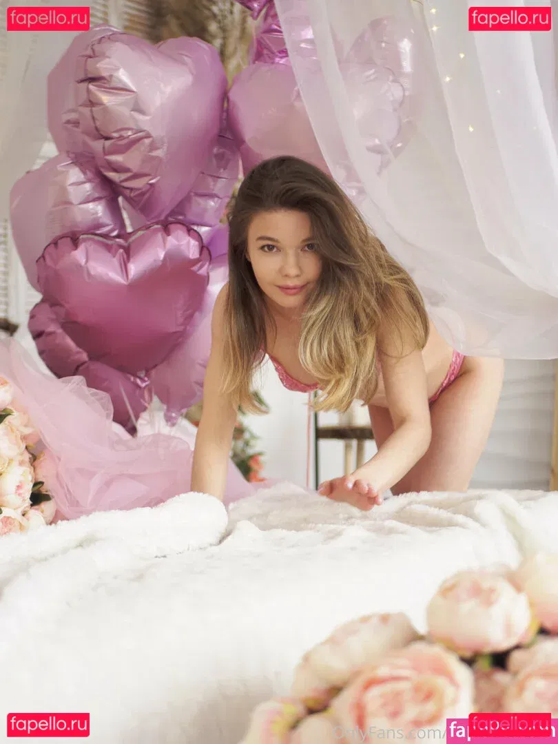 katiakotenova Onlyfans Photo Gallery 