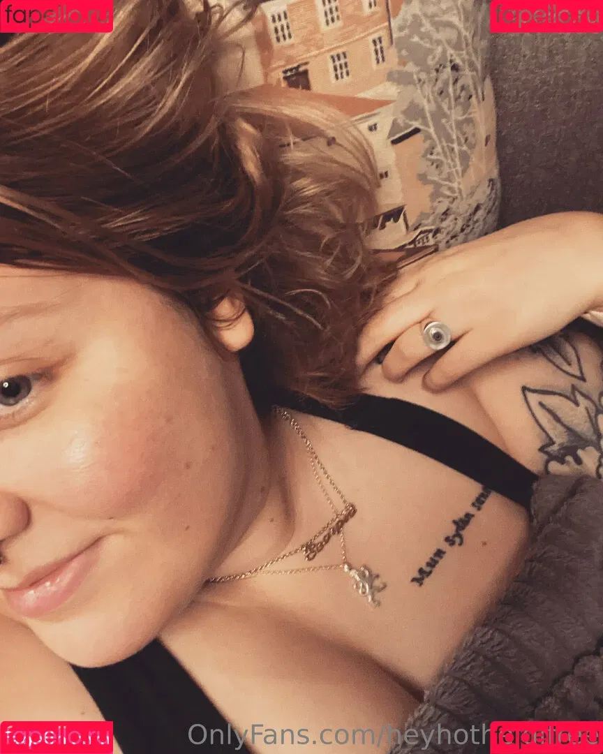 heyhotheidifree Onlyfans Photo Gallery 