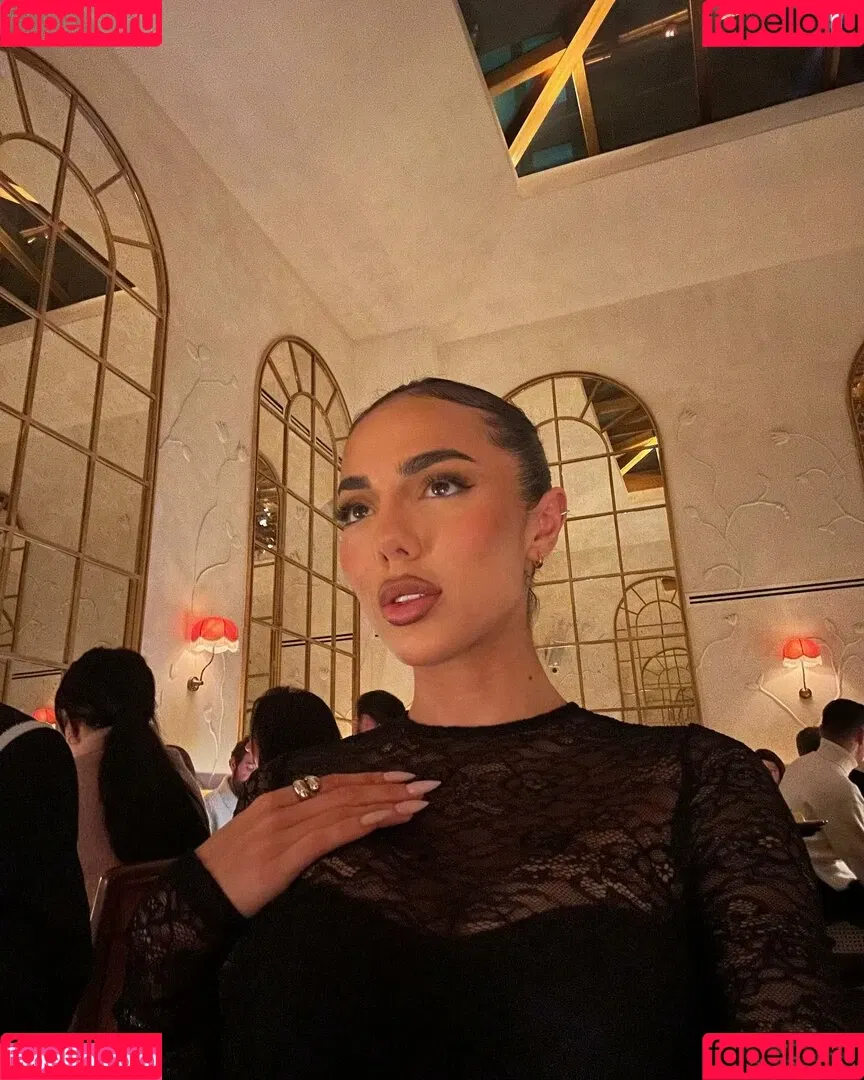 Arianna Ajtar Onlyfans Photo Gallery 