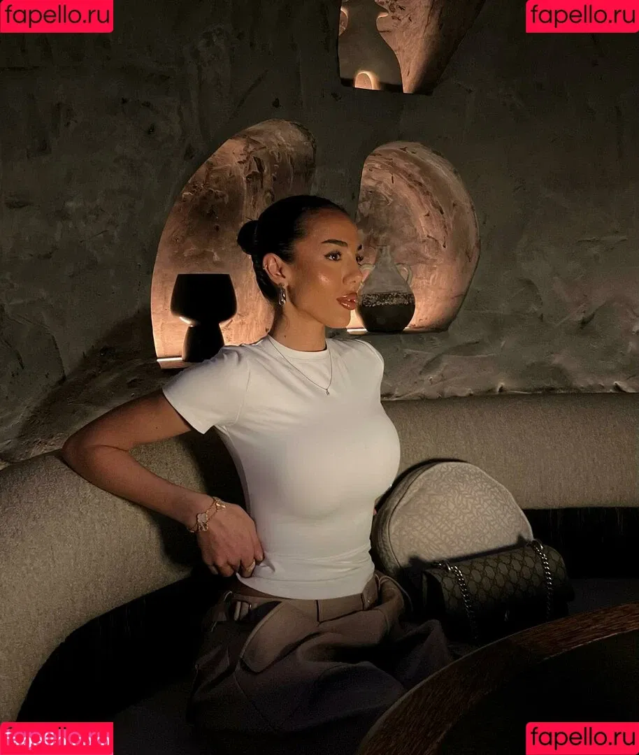 Arianna Ajtar Onlyfans Photo Gallery 