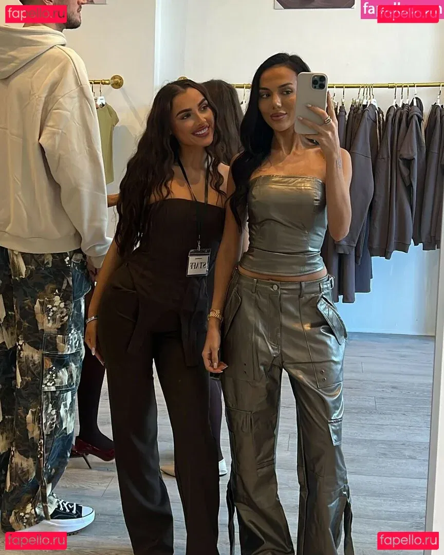 Arianna Ajtar Onlyfans Photo Gallery 