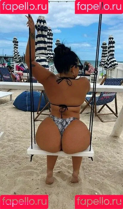 Bigass Girls Onlyfans Photo Gallery 