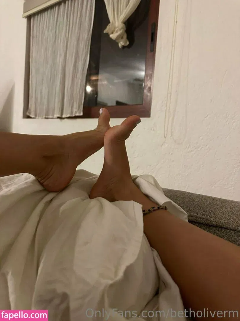 Beth Oliver Onlyfans Photo Gallery 