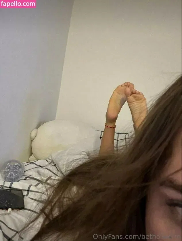 Beth Oliver Onlyfans Photo Gallery 