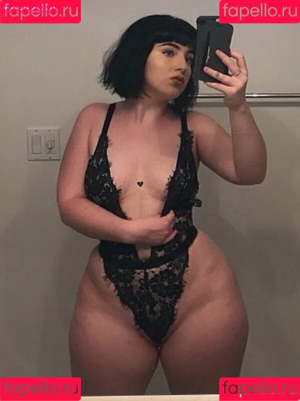 sadgalbri Onlyfans Photo Gallery 
