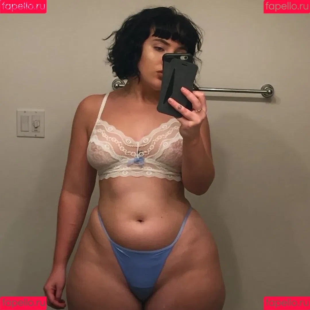 sadgalbri Onlyfans Photo Gallery 